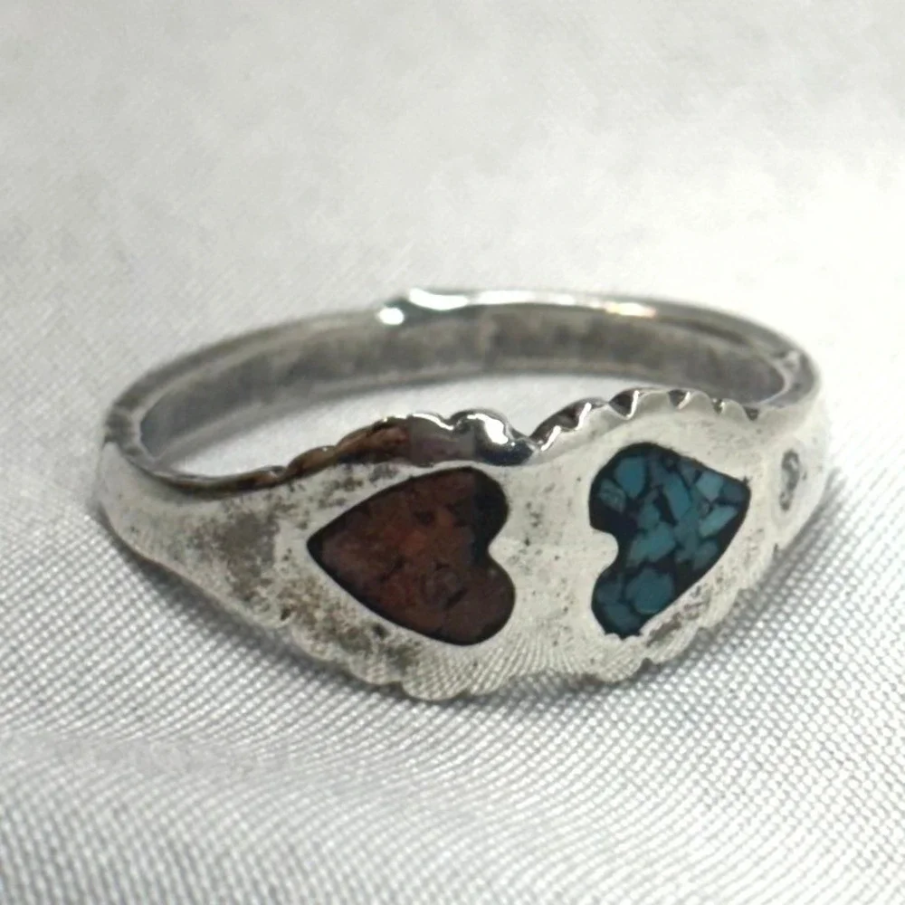 Unbranded Heart Inlay Ring Unisex 6.5 Silver Good Turquoise Coral Chip Vintage